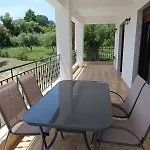 Giannis Comfort House * Agia Paraskevi (Kassandra)