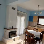 Giannis Comfort House