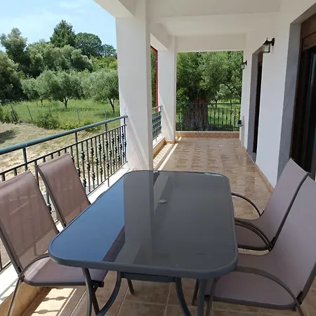 Giannis Comfort House * Agia Paraskevi (Kassandra)